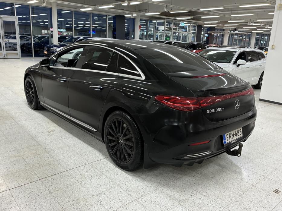 MERCEDES-BENZ EQE 2022