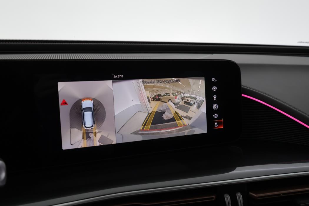 MERCEDES-BENZ EQC 2021