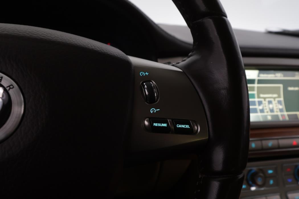 JAGUAR XF 2011