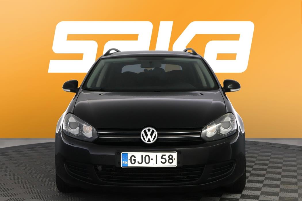 VOLKSWAGEN Golf 2011