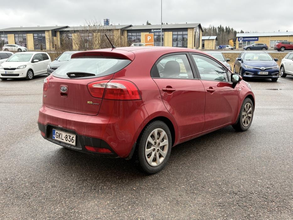 KIA Rio 2012