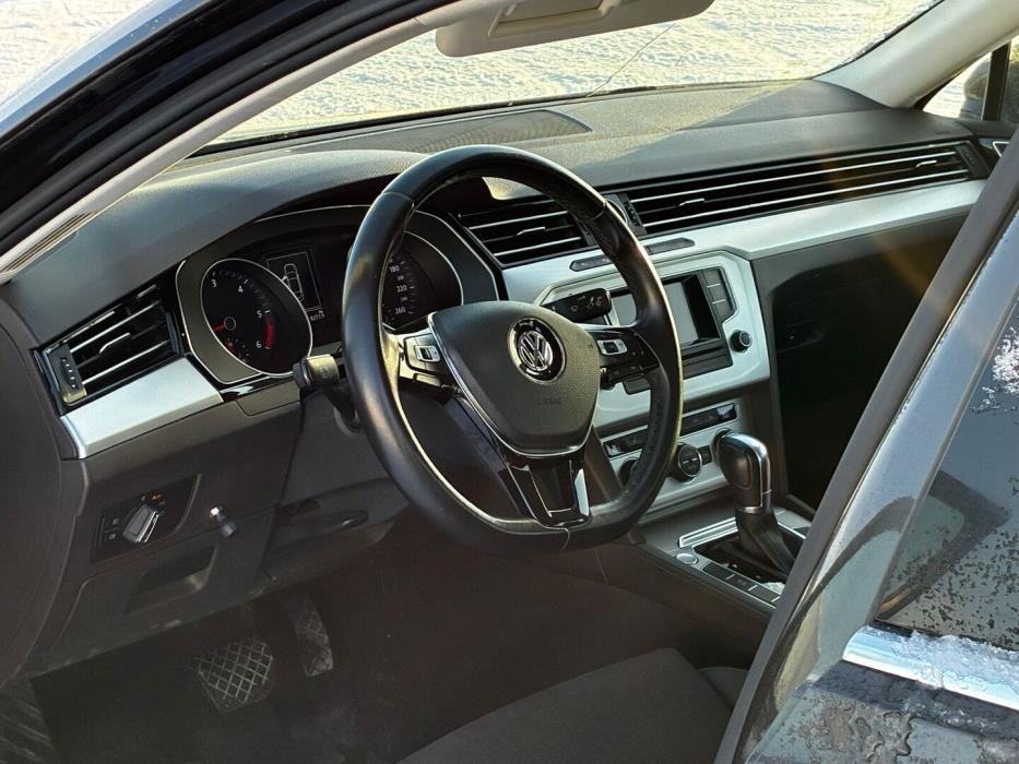VOLKSWAGEN Passat 2015