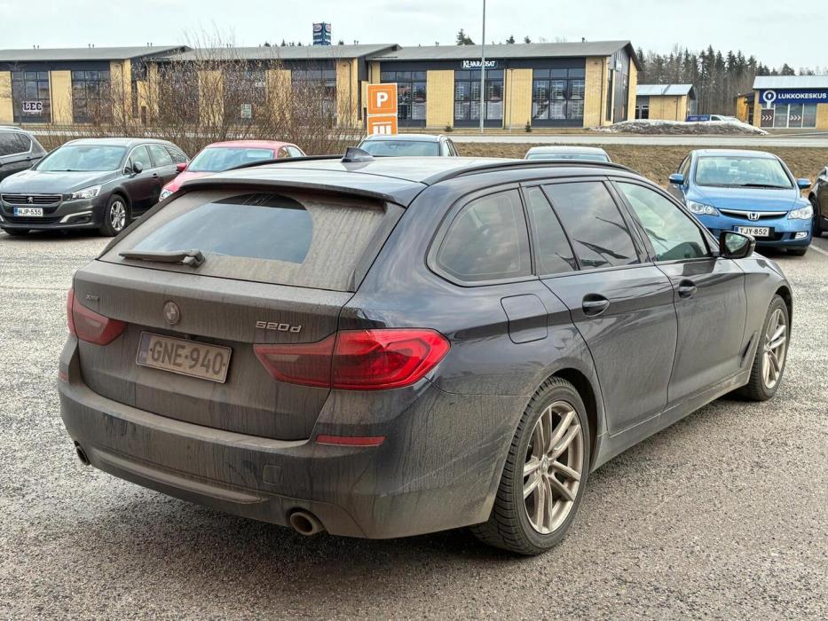 BMW 520 2019