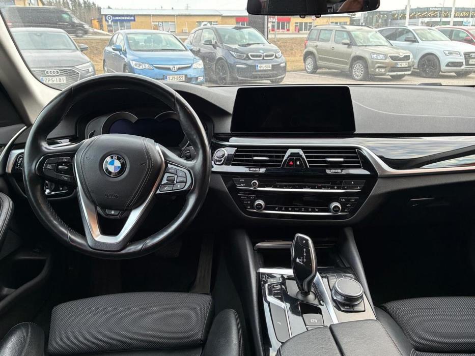 BMW 520 2019