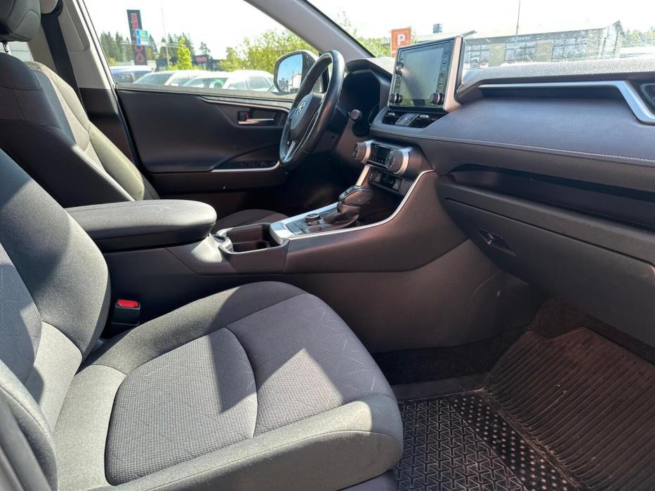 TOYOTA RAV4 2019