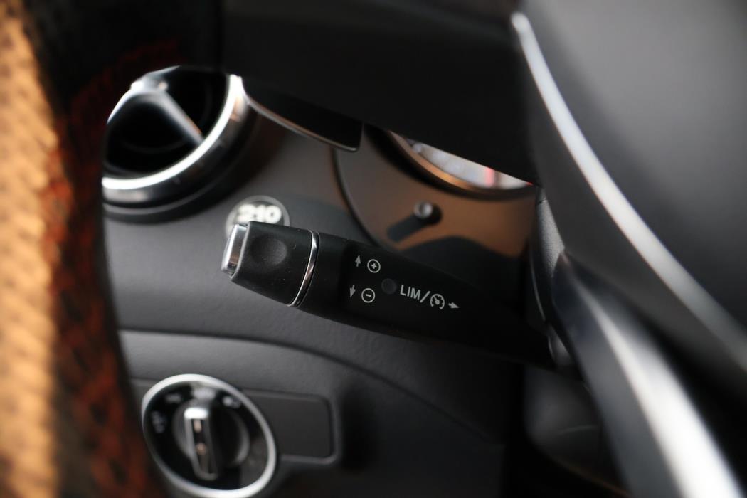 MERCEDES-BENZ CLA 2016