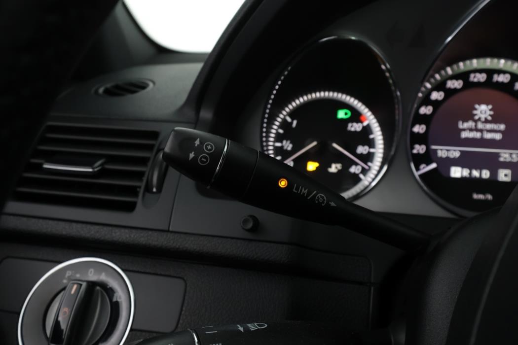 MERCEDES-BENZ C 2010