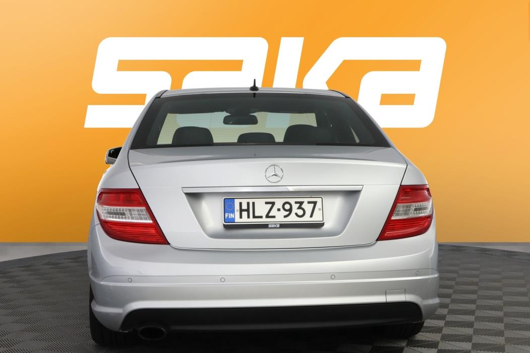 MERCEDES-BENZ C 2010