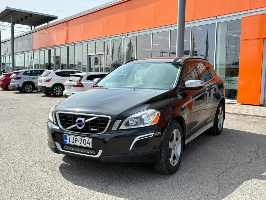 VOLVO XC60 2011