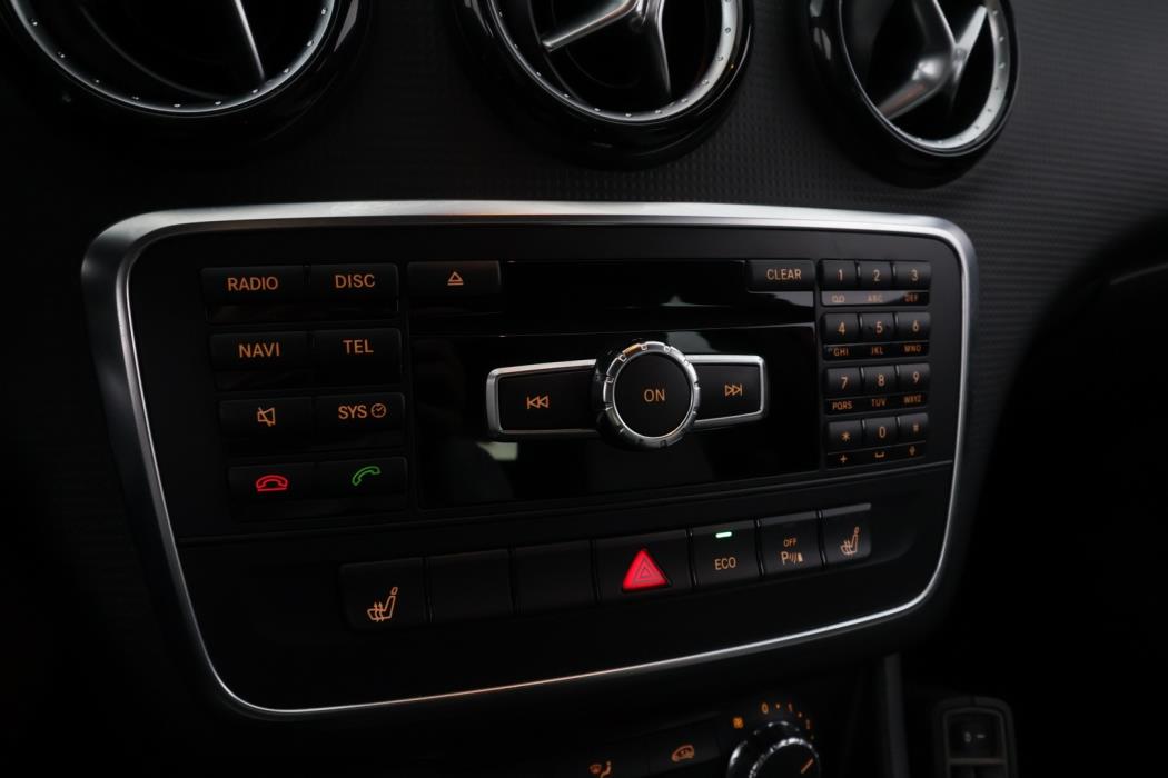 MERCEDES-BENZ A 2013
