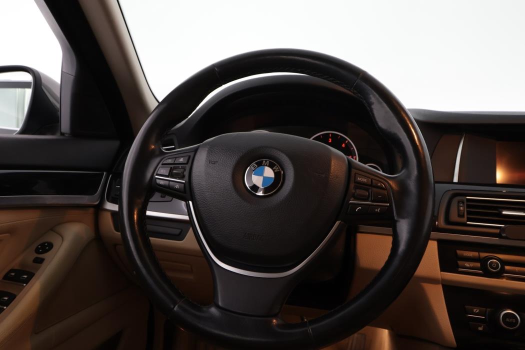 BMW 520 2014