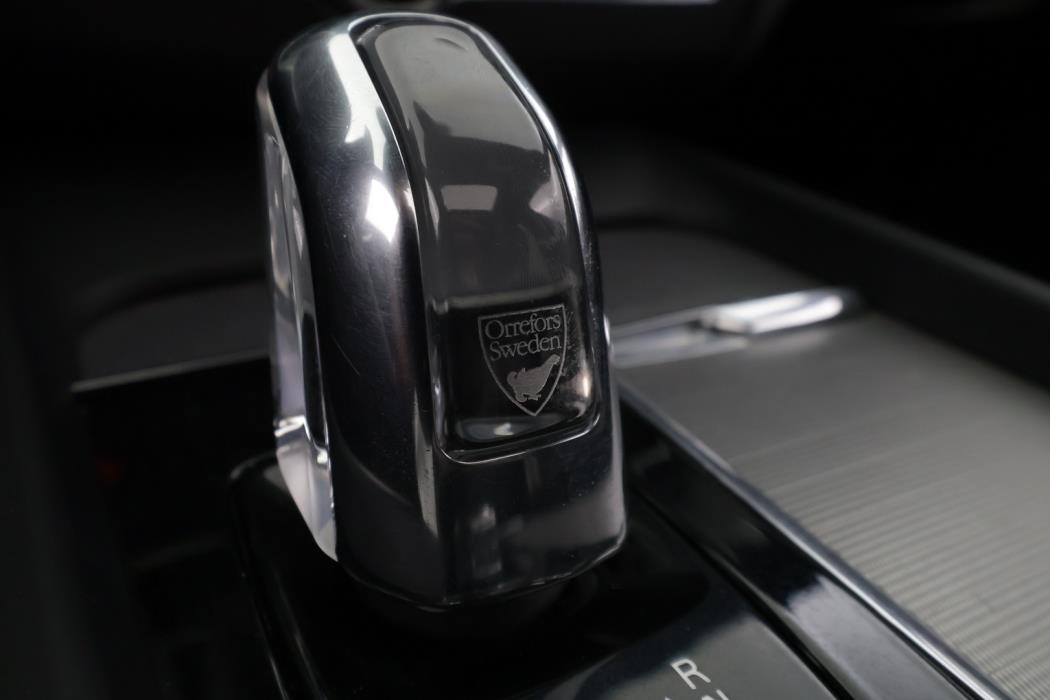 VOLVO XC60 2018
