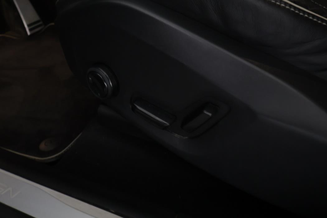 VOLVO XC60 2018