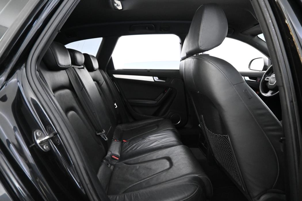 AUDI A4 2008