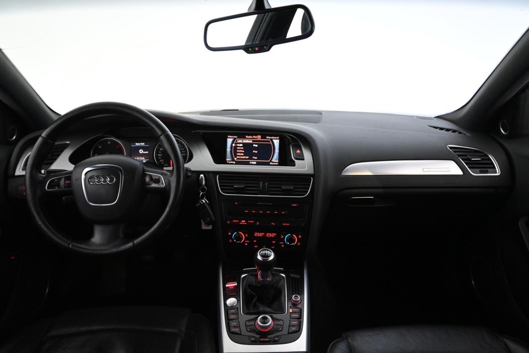 AUDI A4 2008