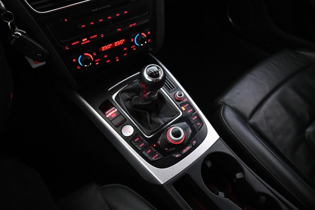 AUDI A4 2008
