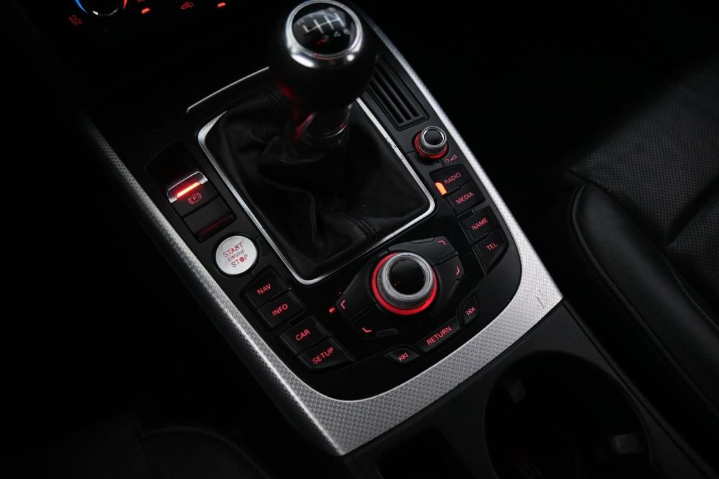 AUDI A4 2008