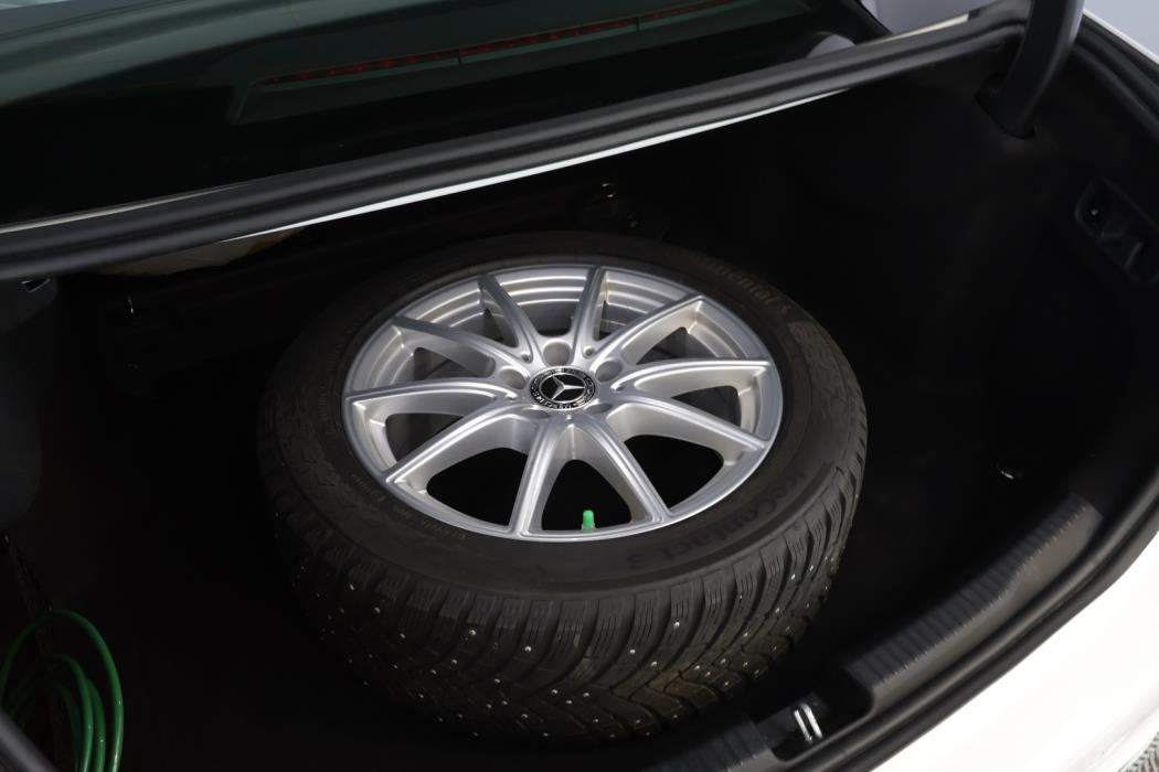 MERCEDES-BENZ C 180 2021