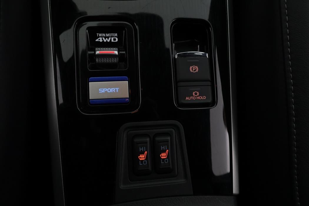 MITSUBISHI Outlander PHEV 2020