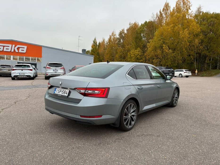 SKODA Superb 2019