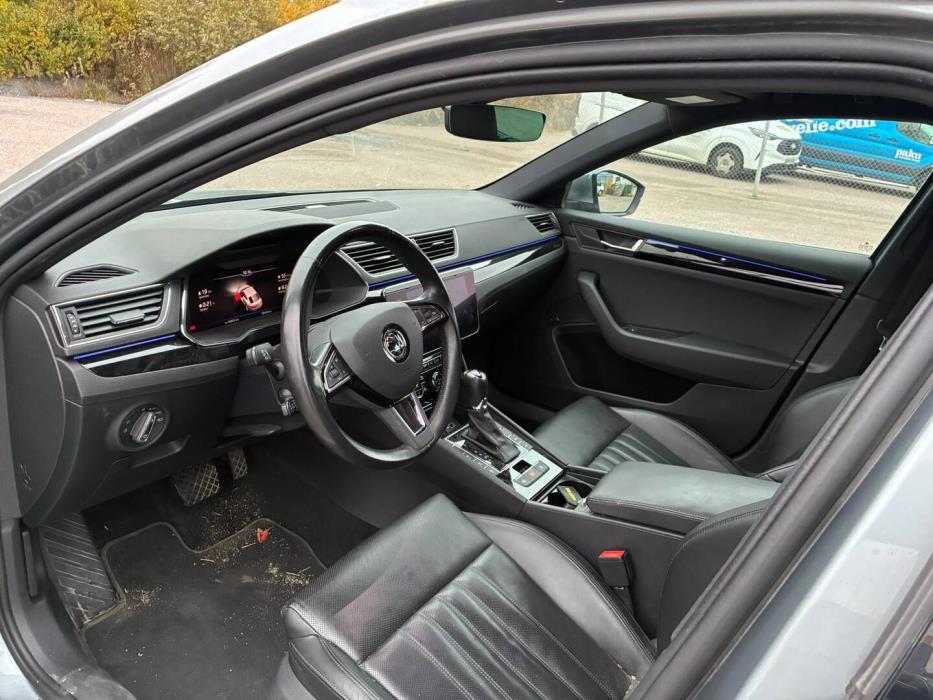 SKODA Superb 2019