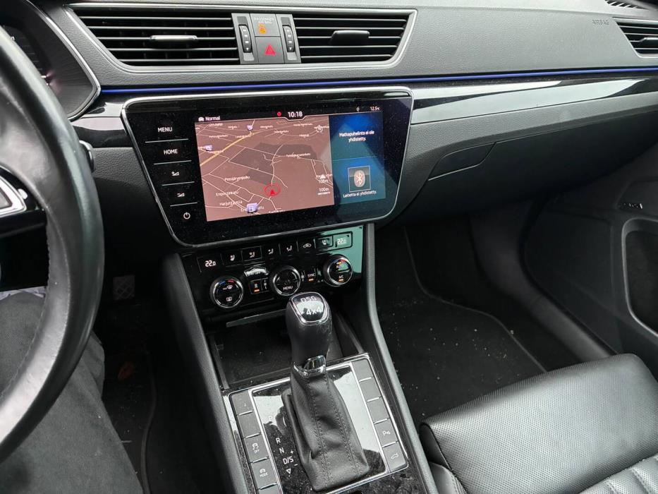 SKODA Superb 2019