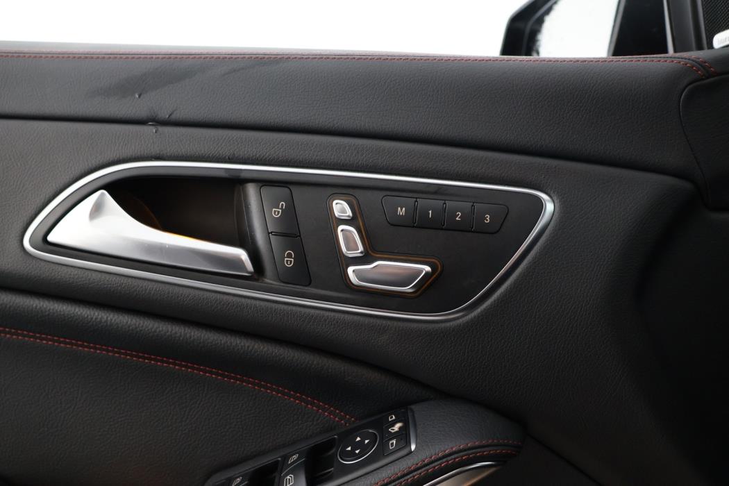 MERCEDES-BENZ CLA 2017