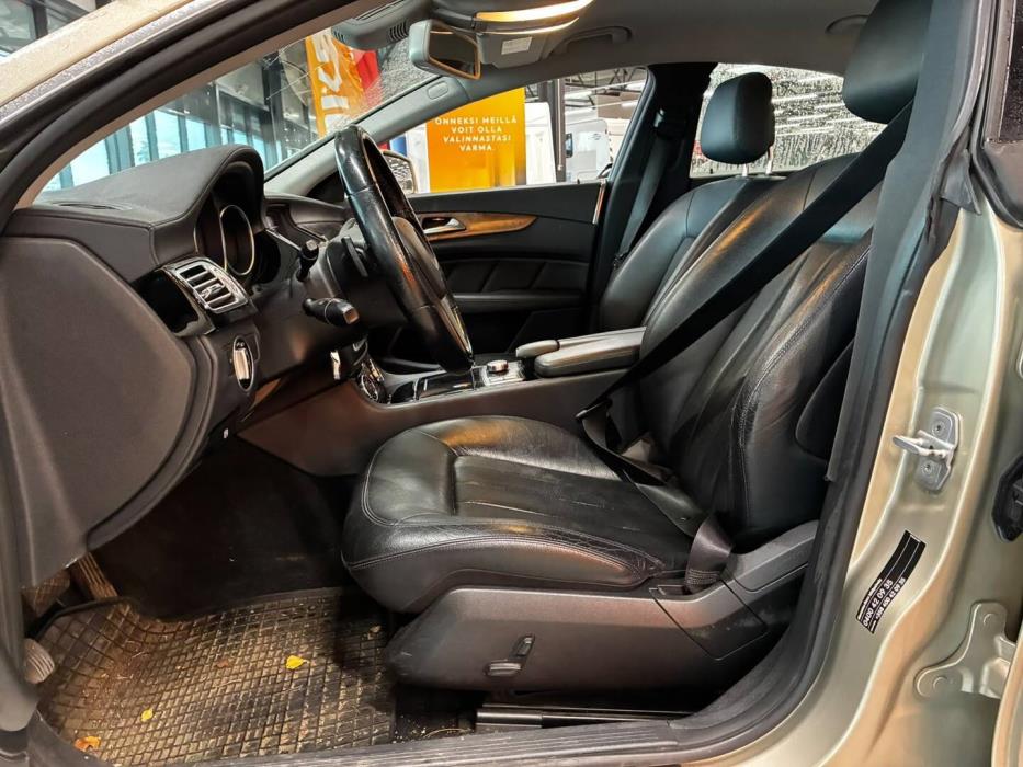 MERCEDES-BENZ CLS 2011