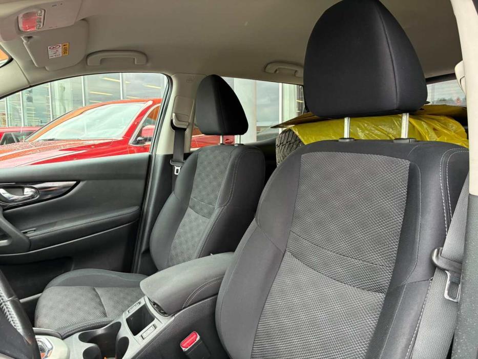 NISSAN Qashqai 2017
