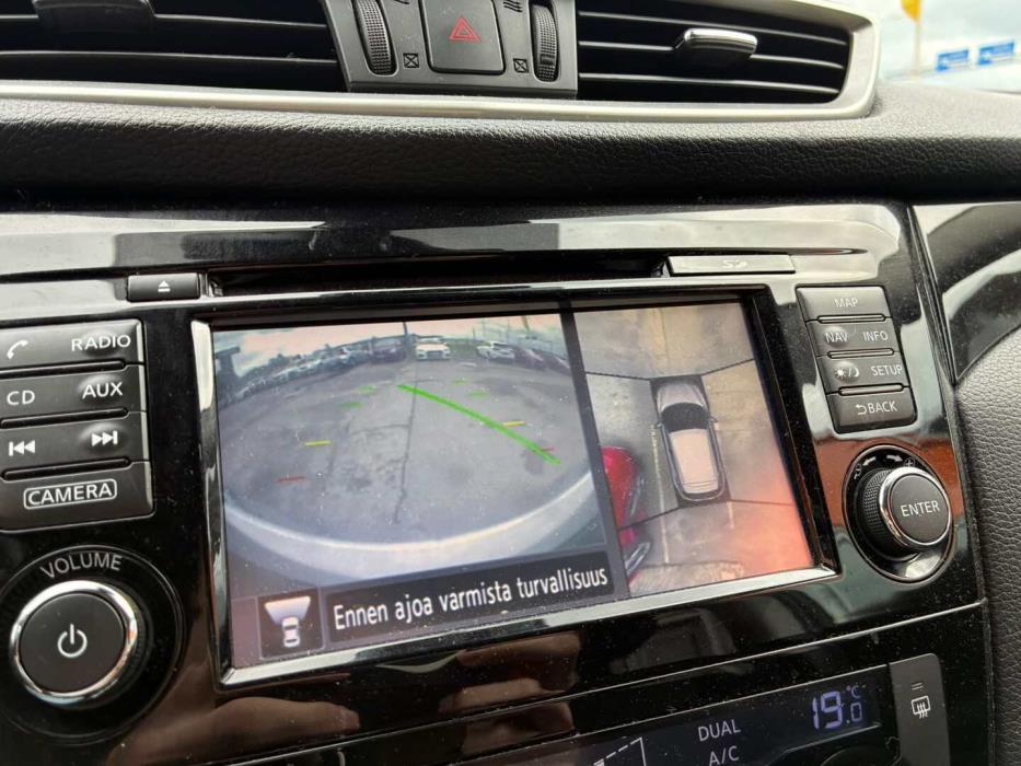 NISSAN Qashqai 2017