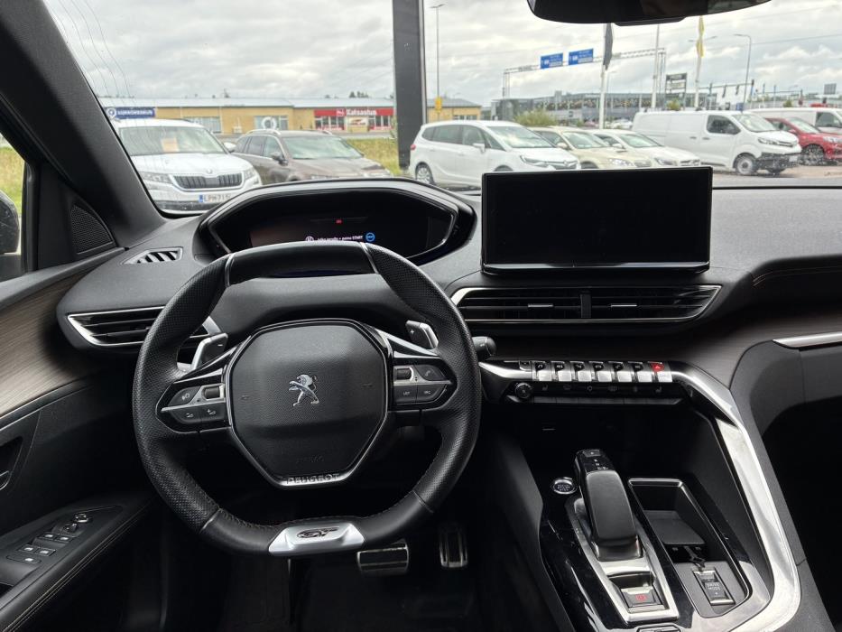 PEUGEOT 3008 2021