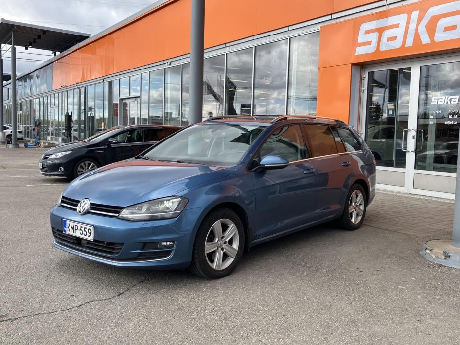 VOLKSWAGEN Golf 2014