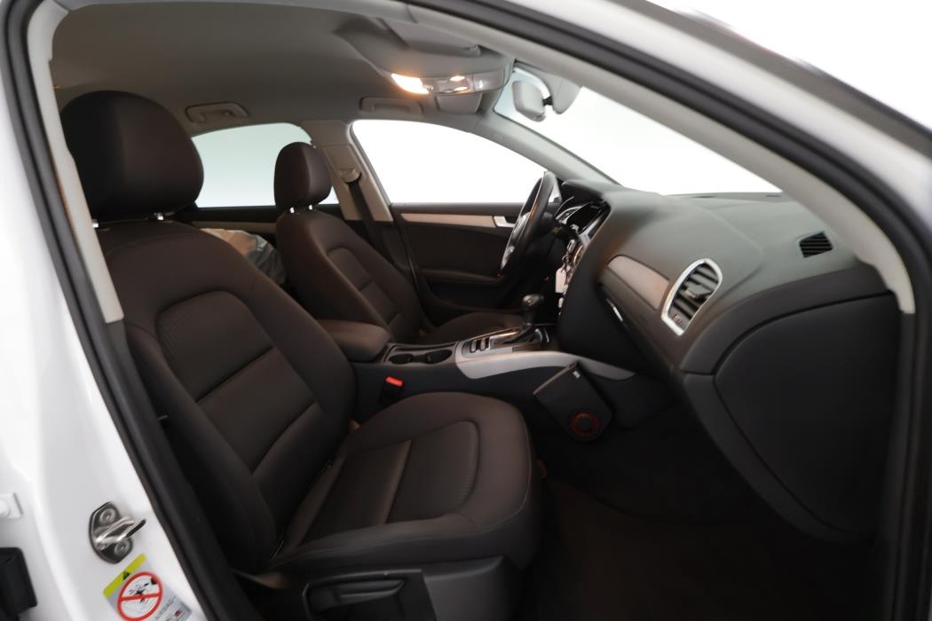 AUDI A4 2014