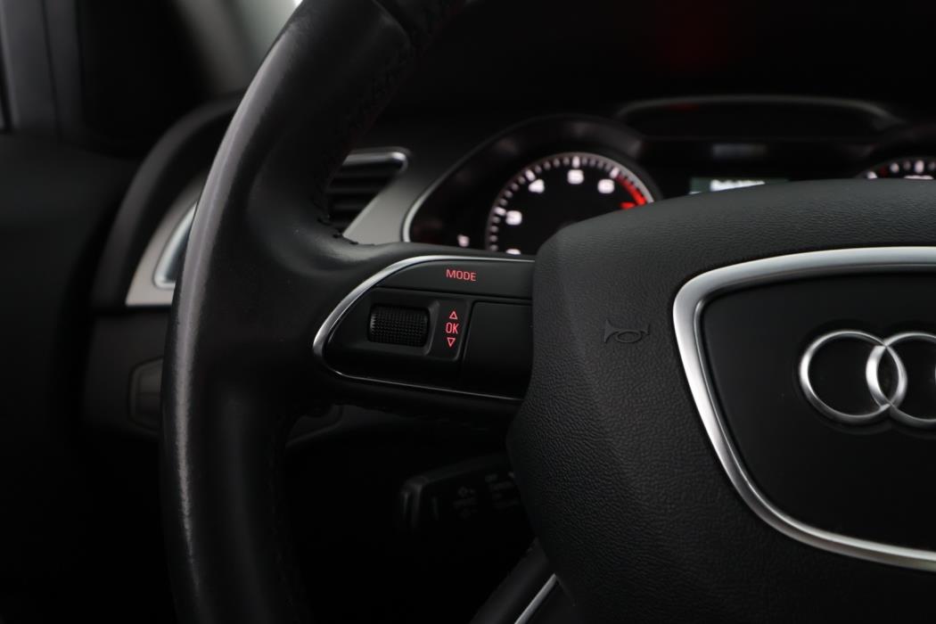 AUDI A4 2014