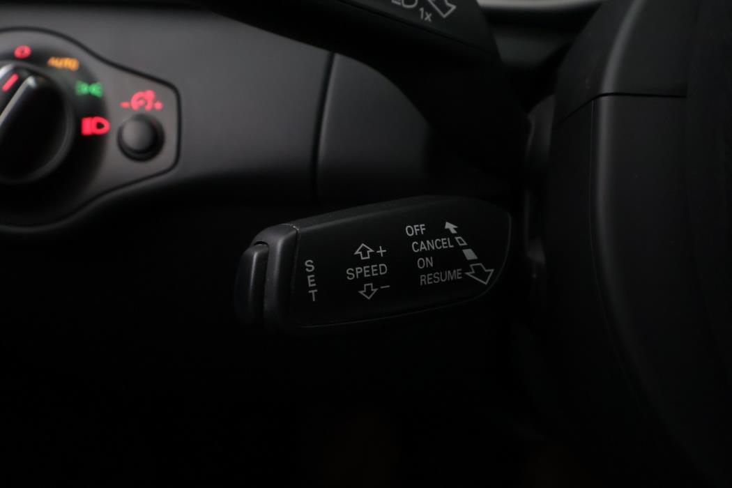 AUDI A4 2014