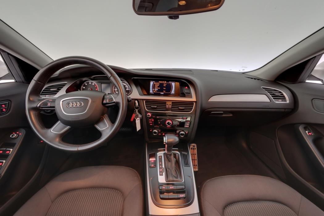 AUDI A4 2014