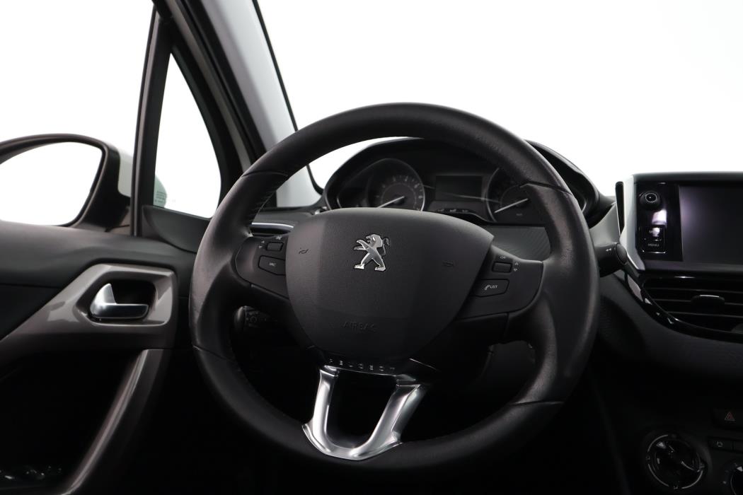 PEUGEOT 2008 2016