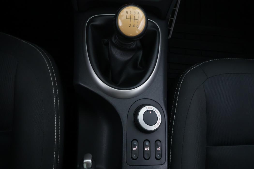 NISSAN Qashqai 2011