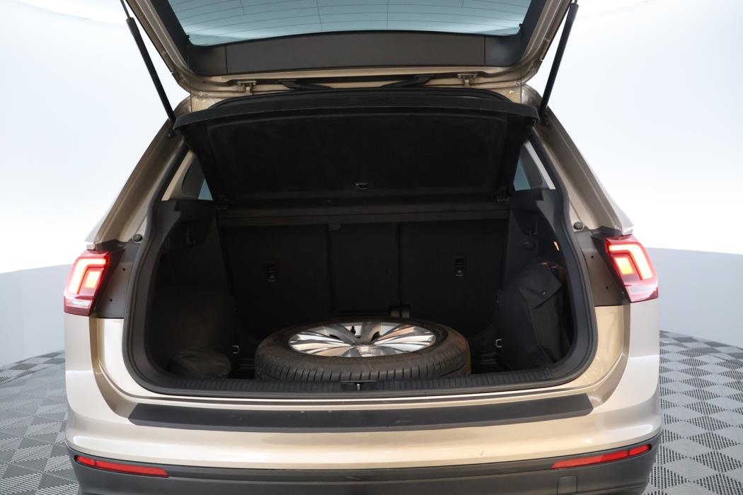 VOLKSWAGEN Tiguan 2017