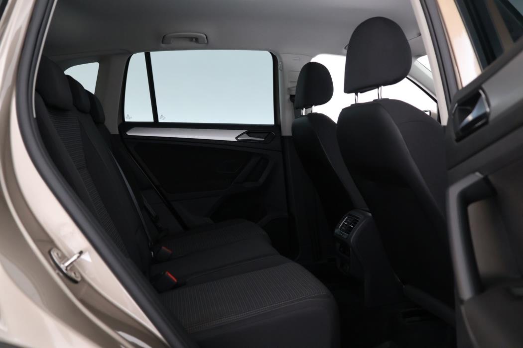 VOLKSWAGEN Tiguan 2017