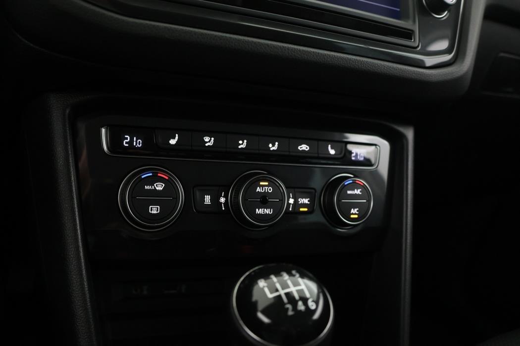 VOLKSWAGEN Tiguan 2017