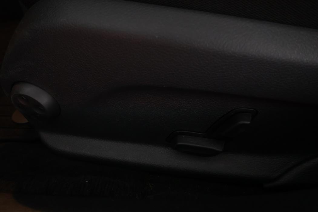 MERCEDES-BENZ C 2016