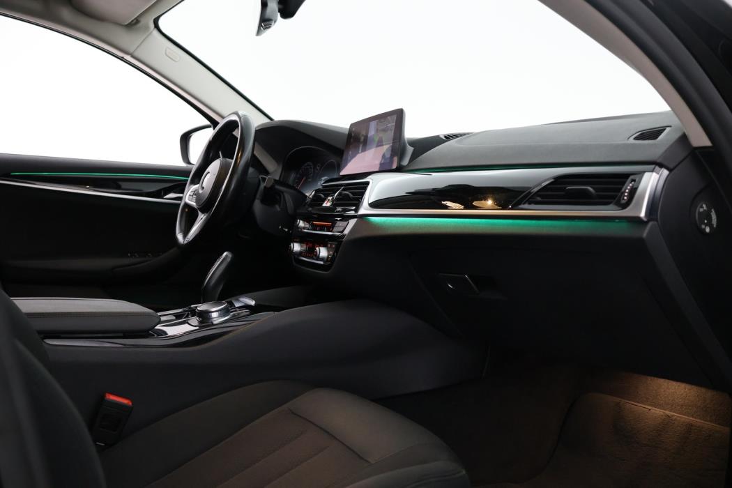 BMW 520 2019