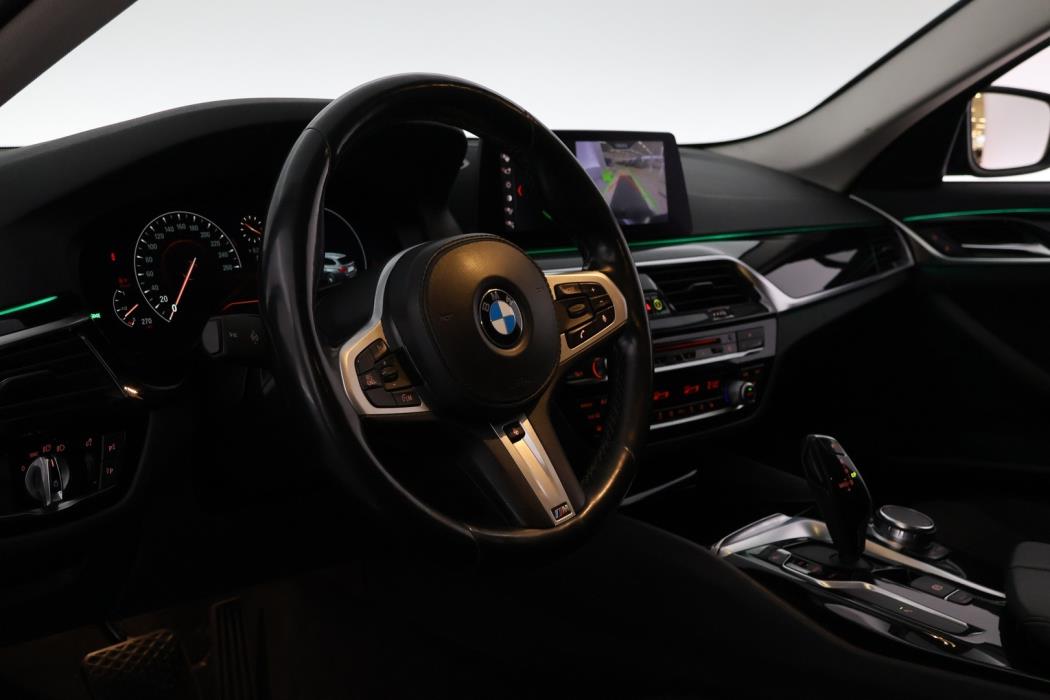 BMW 520 2019