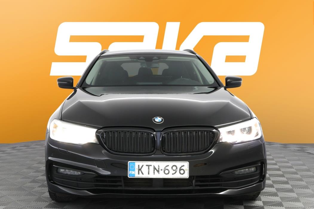 BMW 520 2019