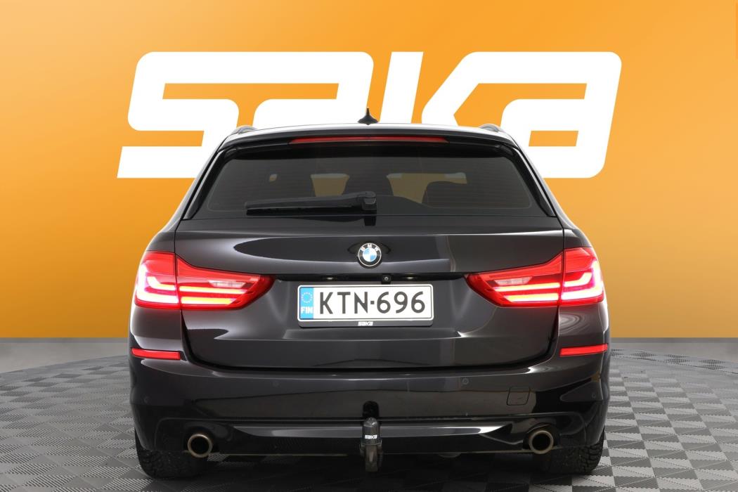 BMW 520 2019