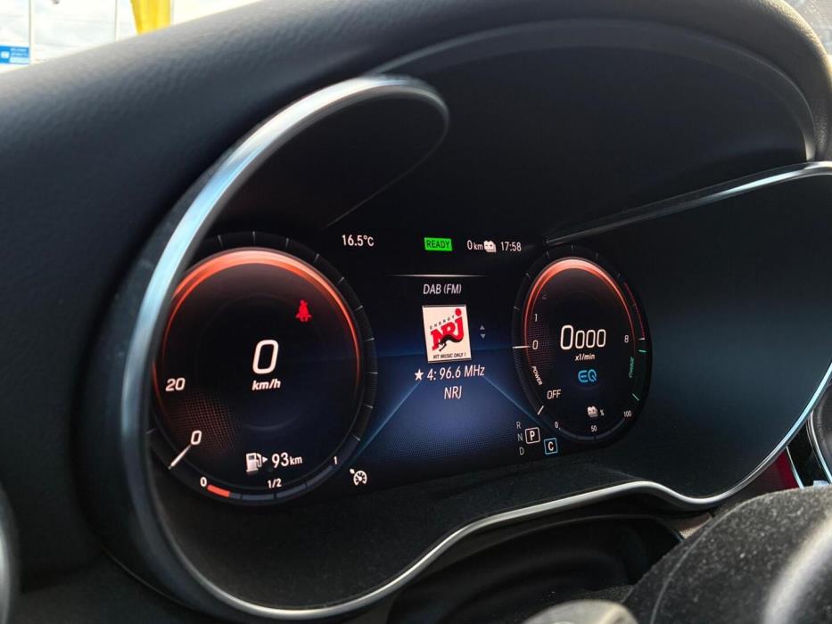 MERCEDES-BENZ GLC 2021