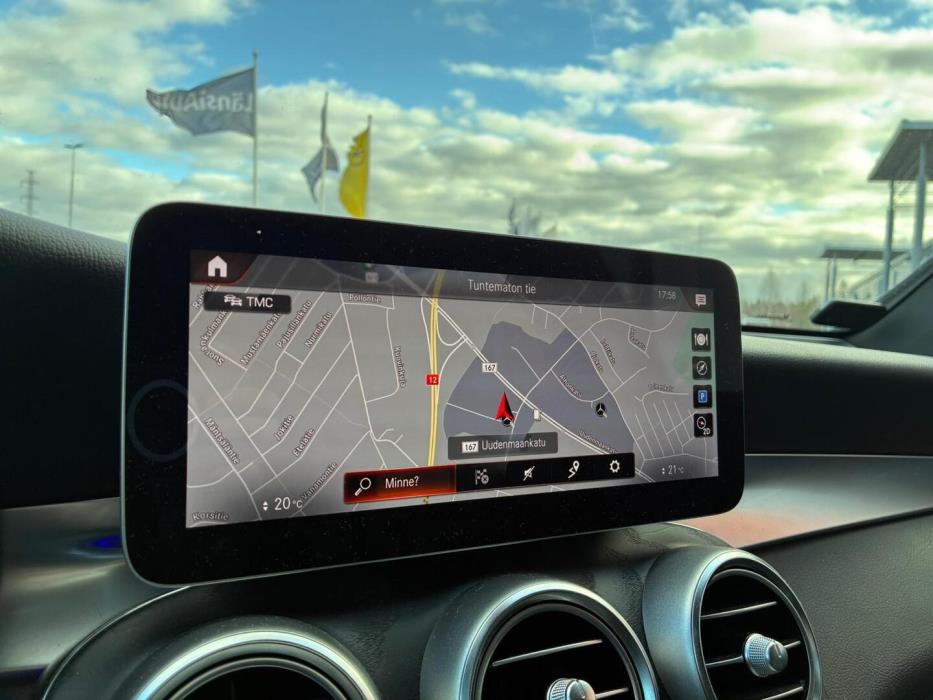 MERCEDES-BENZ GLC 2021