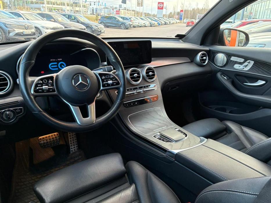 MERCEDES-BENZ GLC 2021