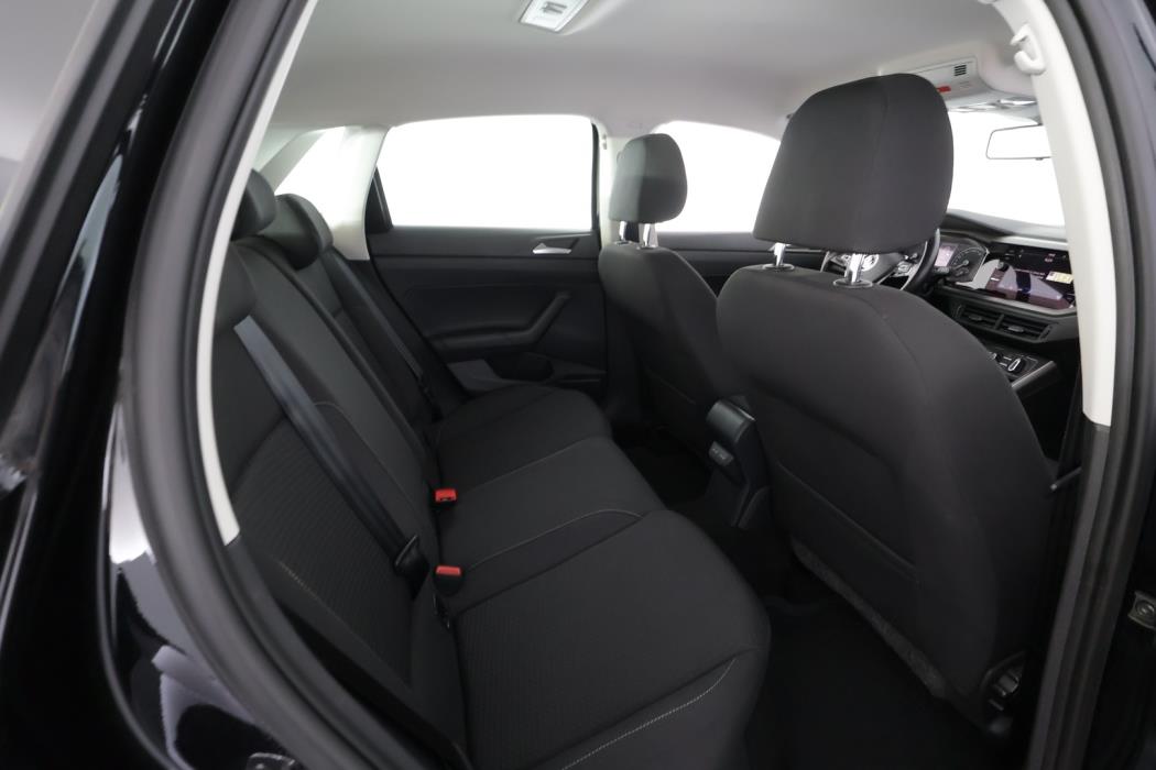 VOLKSWAGEN Polo 2021
